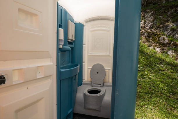 Affordable portable toilet rental in Lakeland, NY